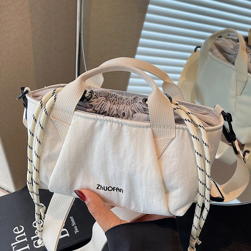 

Casual Handheld Canvas Small Bag for Women 2025 New Fashionable and Versatile Cross Shoulder Bag