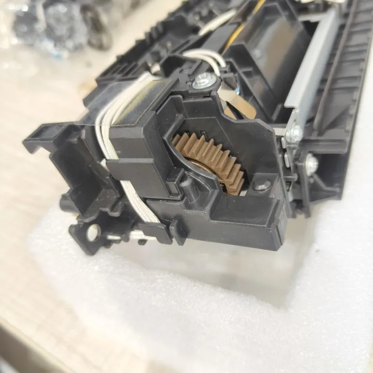 

LY6753001 LY6754001 Узел термофиксатора для Brother DCP9020CDN MFC9130 MFC9140 MFC9330CDW MFC9340 9020 9130 9140 9330 9340 Блок термофиксатора