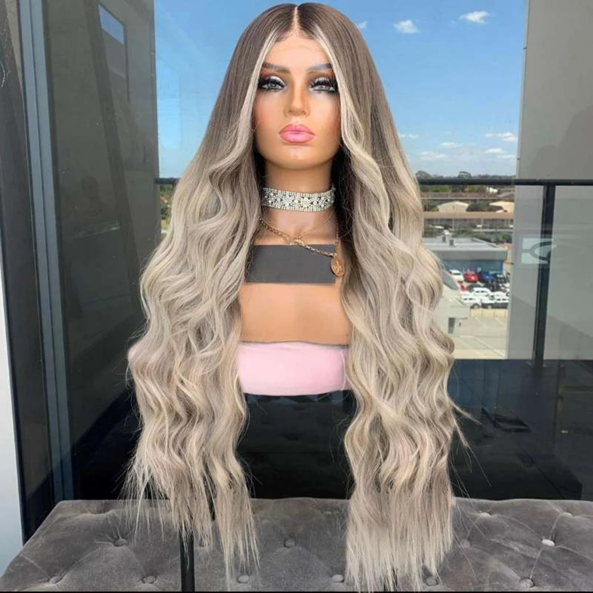 Wig sintetis renda depan Ombre sorot rambut keriting bergelombang gaya Eropa & Amerika Wig bagian samping tahan panas untuk wanita