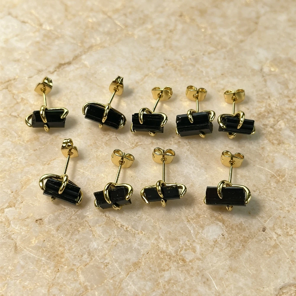Sleek Modern Black Long Bar Stud Earrings Golden Plated Wrapped Bezel Natural Semi Precious Stone Two Tone for Work Wear E2R487