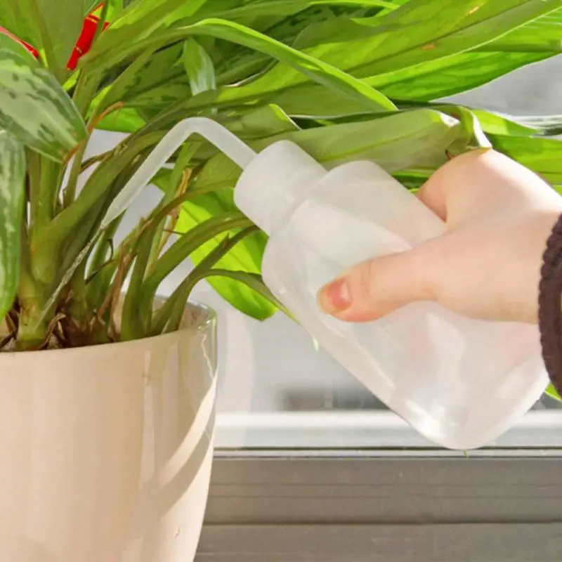 250ml Safety Squeeze Bottles Succulents Plant Flower Watering Can for Gardening Plastic Water Squirt Bottle Water Beak Pouring