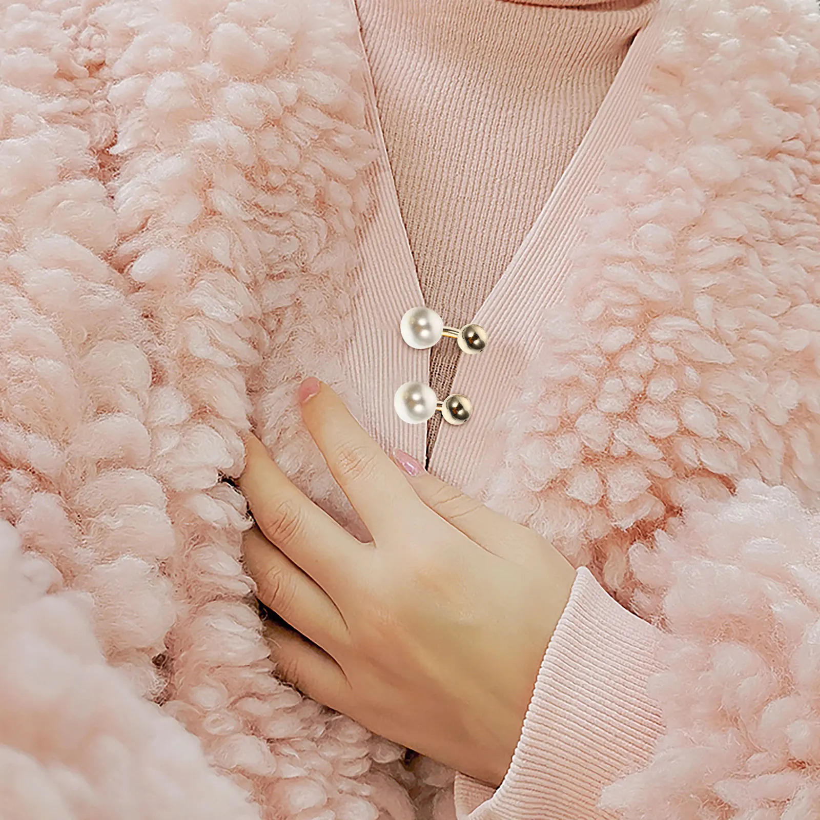 

4pcs Pearl Brooch Waistline Safety Pin Skirt Button Cardigan Clothing Decor Fashion Women Shirt Vest Buckle Prevent Expose Body