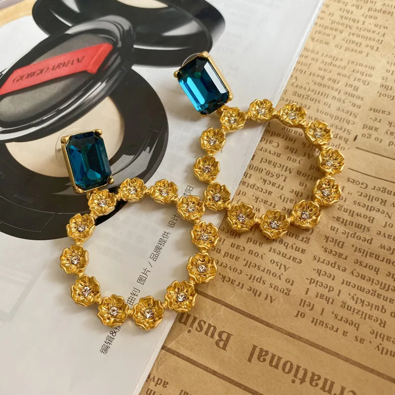 

Os Fashion Elegant Flower Inlaid Zircon Round Big Dangle Stud Earrings for Women Party Jewelry