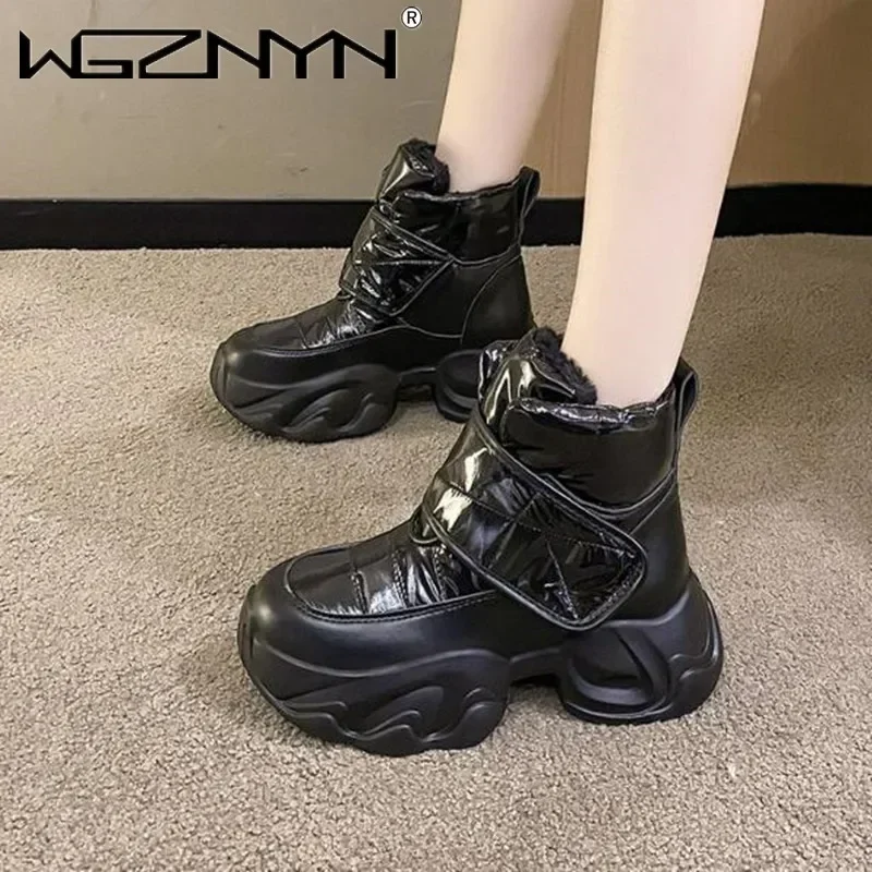 2024 Women Boots High Heels Australia Boots-Women 7CM Clogs Platform Plush Round Toe Shoes Winter Designer Footwear Snow Boot