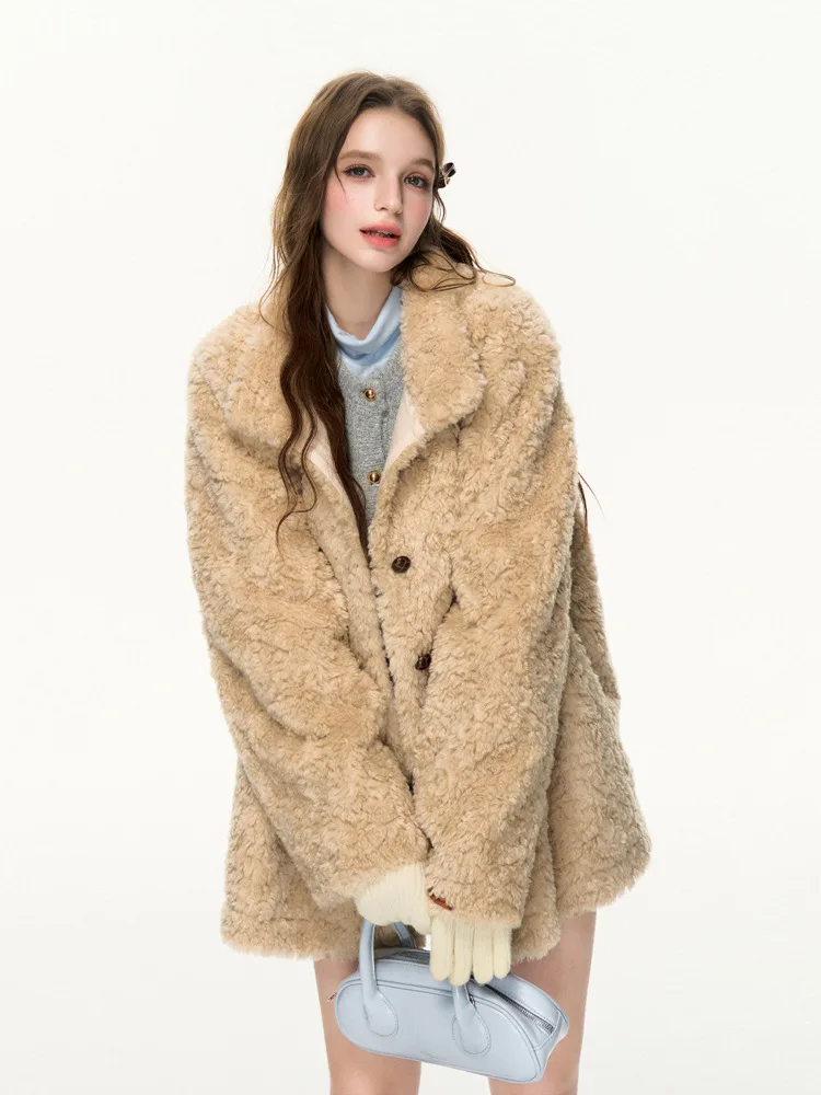 Kurtki i płaszcze z imitacji futra damskie, krótkie, lekkie, o prostym kroju, zimowe, w stylu highstreet, ciepłe, wodoodporne, z efektem wykończenia krawędzi, z rozszerzanymi rękawami.