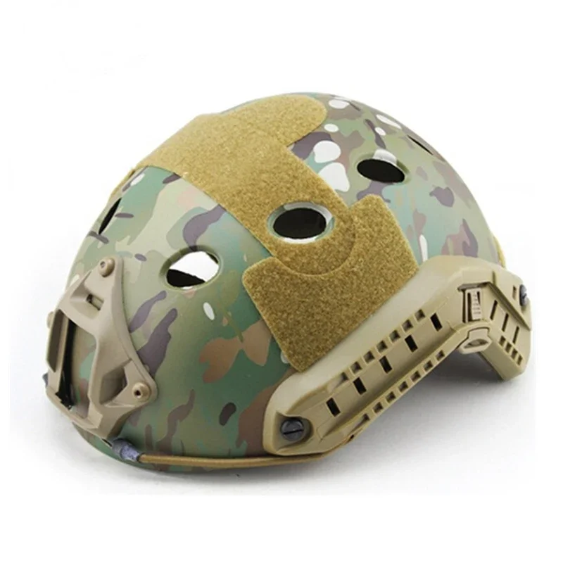 Tactical FAST Helmet Hunting Equipment Shooting CS Wargame Airsoft Accesories Paintball Outdoor Sports Safety Equipment