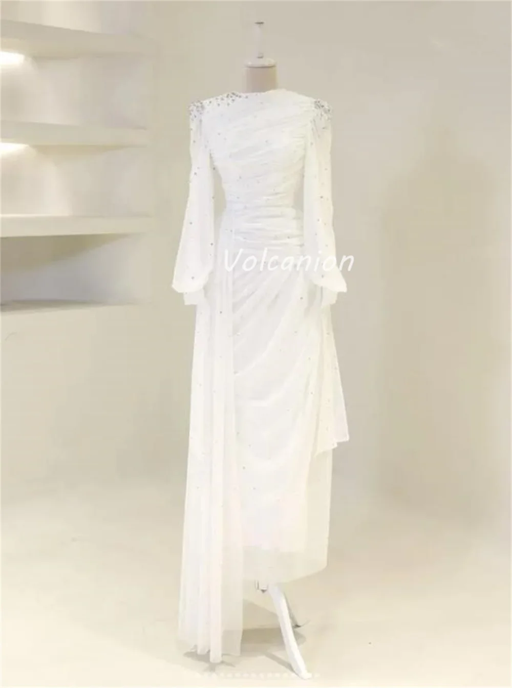 Abiti lunghi personalizzati squisiti ed eleganti in chiffon con paillettes che bordano abiti lunghi con o-collo dritti Abiti da cerimonia su misura Formali di alta qualità
