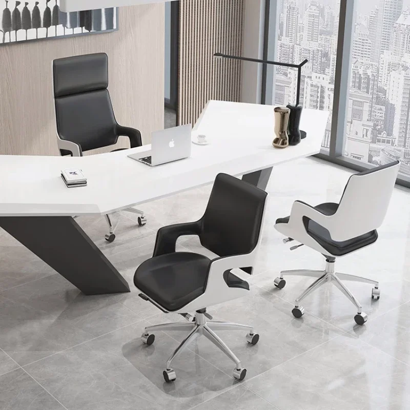 كرسي مكتب مريح وبسيط بتصميم عصري وعجلات فاخرة خفيفة كرسي ألعاب للتأمل قابل للدوران لتزيين الأثاث