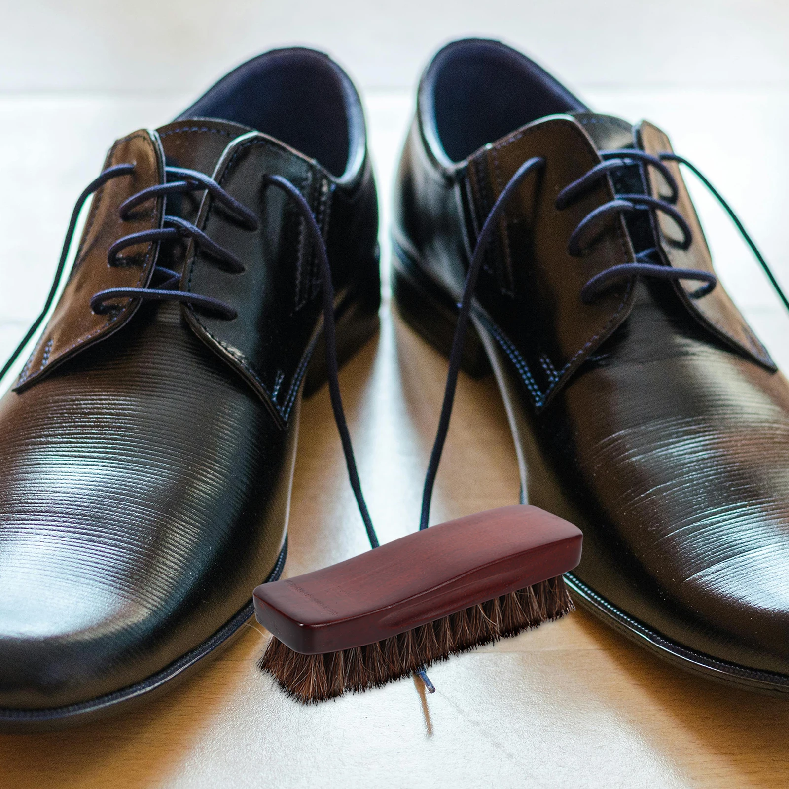 

Compact Shoe Shine Brush Heavy Duty Bristle Cleaner for Footwear Furniture Auto Interior Professional Grade Maintenance Tool