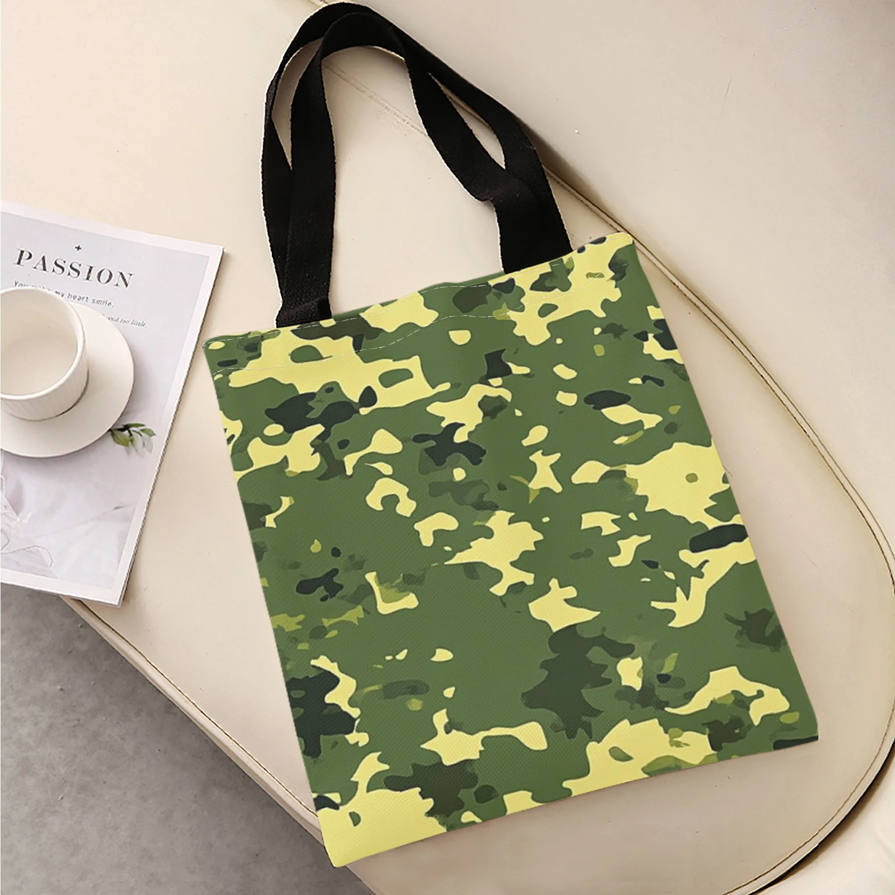 Green Camouflage All Over Print Tote Bag With Black Handle Large Shoulder Handbag For Shopping Daily Commute