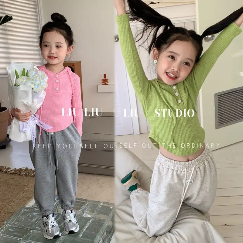 

Fashion Autumn Baby Girls Hoodies Pink Green Striped Pullover Knitted Shirts Flower Shaped Button Kids Tops Tees