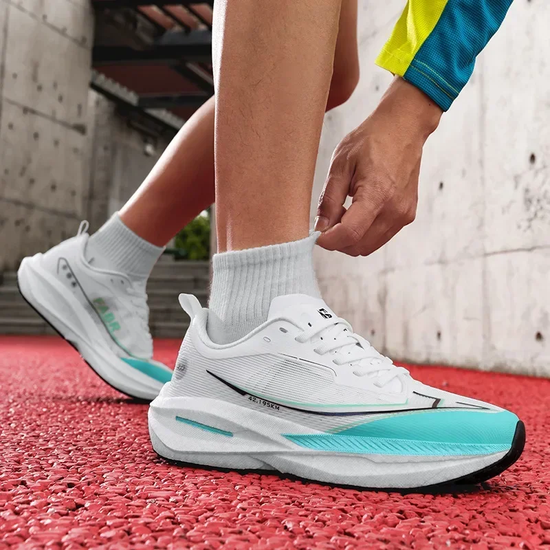 

Ultra-Light Breathable Racing Running Shoes Women's Comfortable Shock Absorption Rebound Men's Couple Sports Shoes
