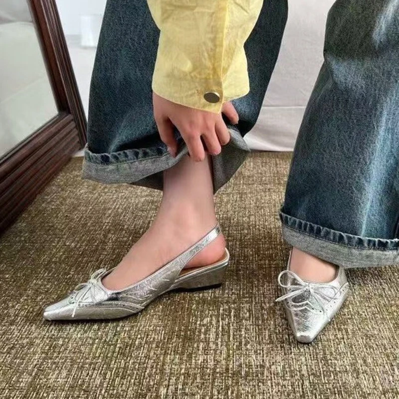 Sandálias Femininas Anabela com Laço, Sapatos de Salto Alto Bico Fino, Chinelos Elegantes para o Verão 2026, Scarpins da Moda, Sapatos Sociais Feminin
