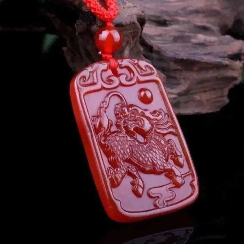 

Natural Chalcedony Agate, Fire Unicorn, Pendant Pendant, Classic Fashion Ethnic Style Necklace