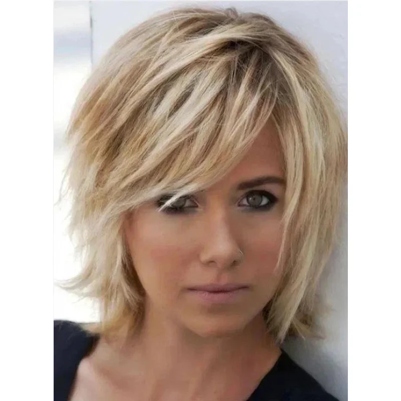 Real New Fashion Women's Layered Short Blond Straight Wigs 12 Inch