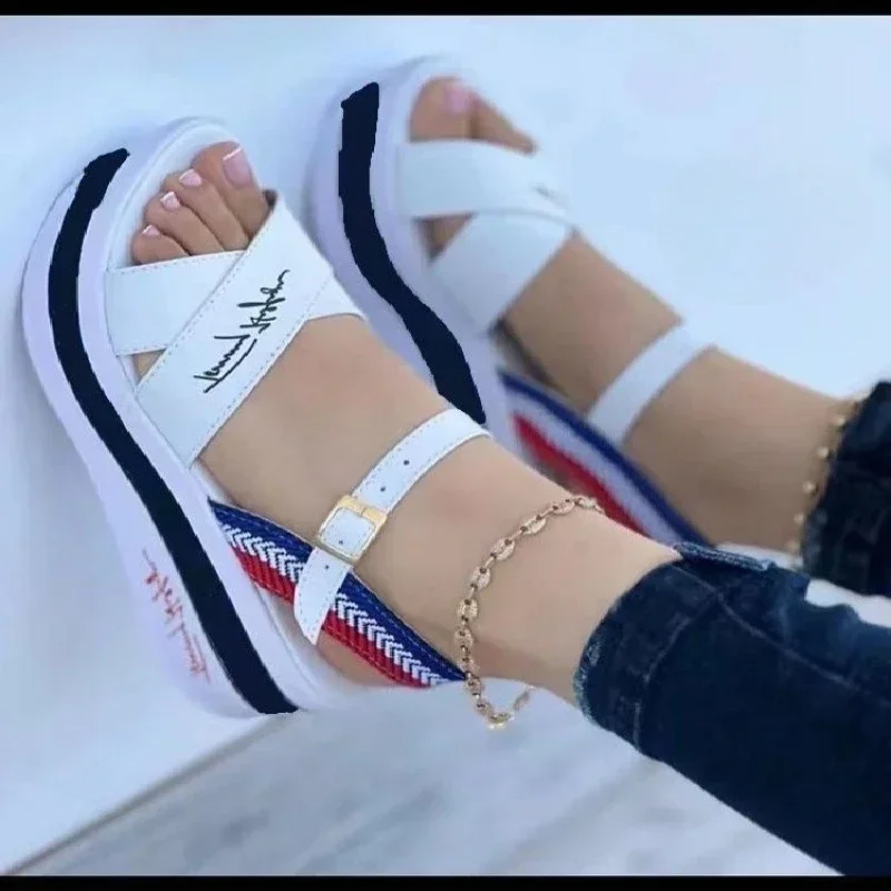 2024 Ladies Summer New Fashion Round Toe Casual Wedge Heel Thick Sole Shoes Brand Designer Buckle Outdoor Non-slip Beach Sandals