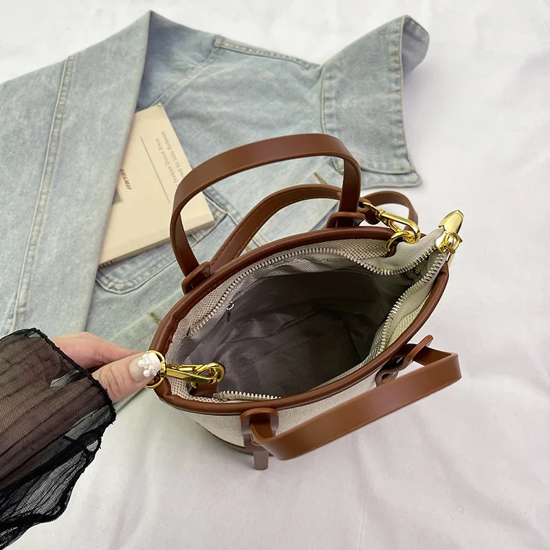

2025 High-End Women's PU Summer Fashion Bag Portable Pillow Bag Vintage Printed Cylinder Crossbody New Vintage Style Shoulder