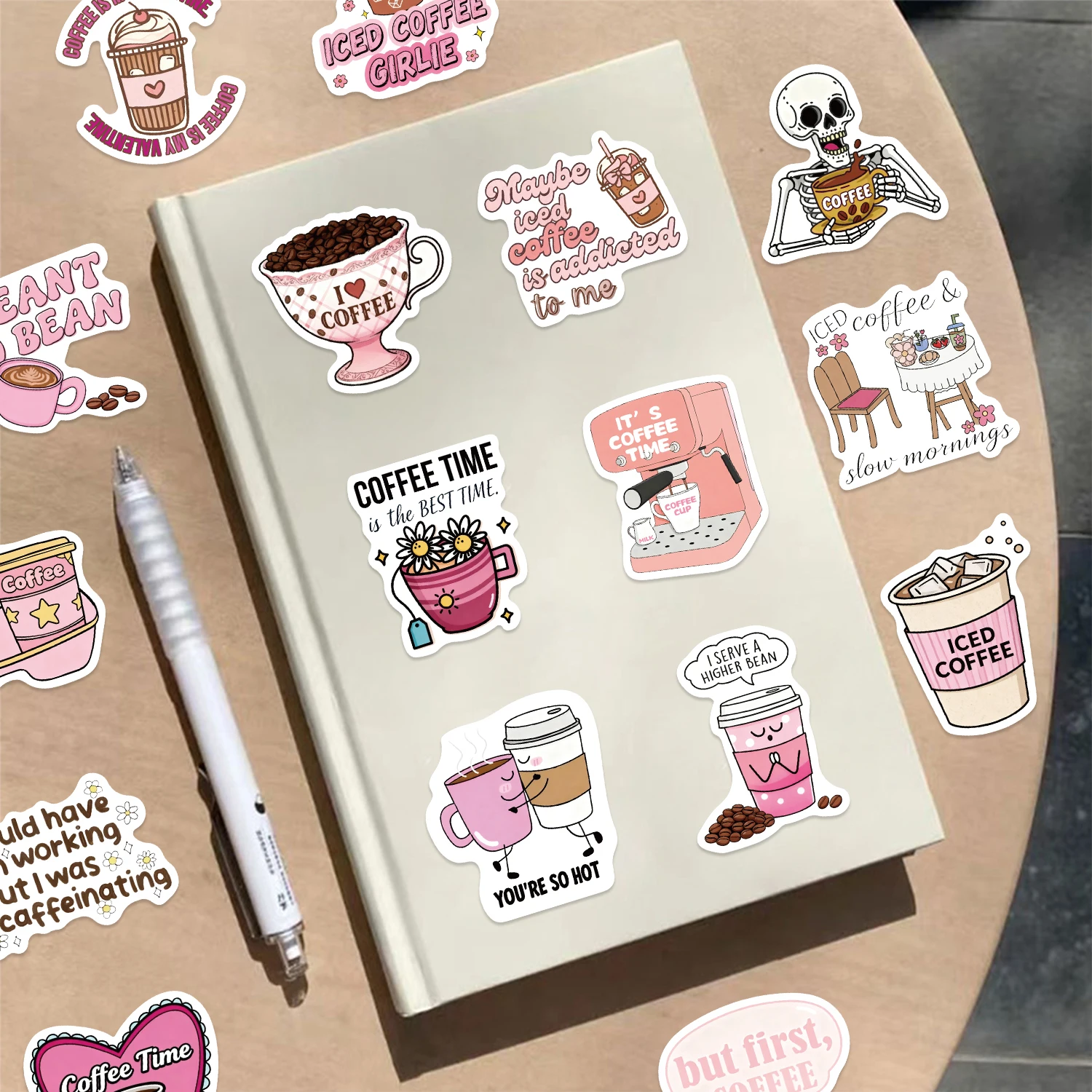 50 قطعة من ملصقات القهوة الوردية المضحكة Kindle Aesthetic Girl ملصقات كرتونية مقاومة للماء لهاتف iPad والكمبيوتر المحمول وملصقات PVC #3