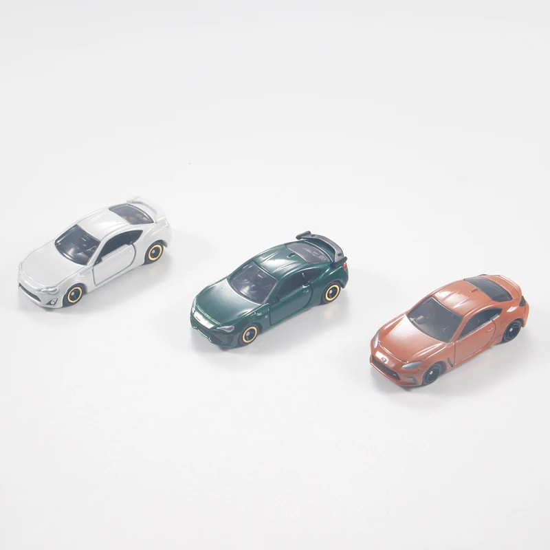 Takara Tomy Tomy TOYOTA86คา/GR86TOMY10th แบบกุนแจ็ค3ชิ้น/เซ็ตโมเดลรถยนต์โลหะหล่อขนาดเล็กของขวัญคริสต์มาส