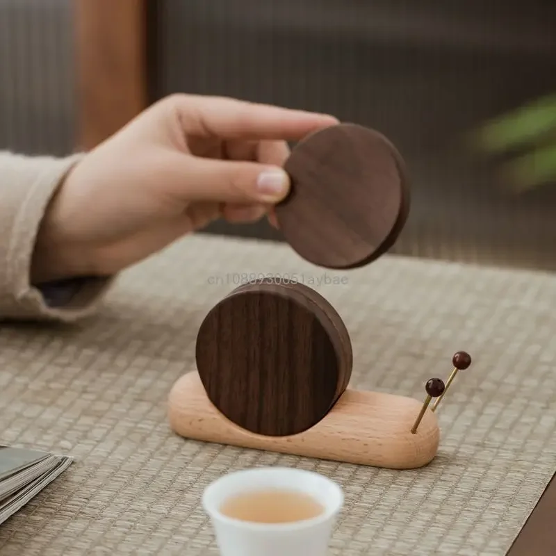 Solid Walnut Wood Coaster DIY Wooden Coaster Set Snail Coffee Tea Insulation Placemat Anti-Slip Home Desktop Decoration