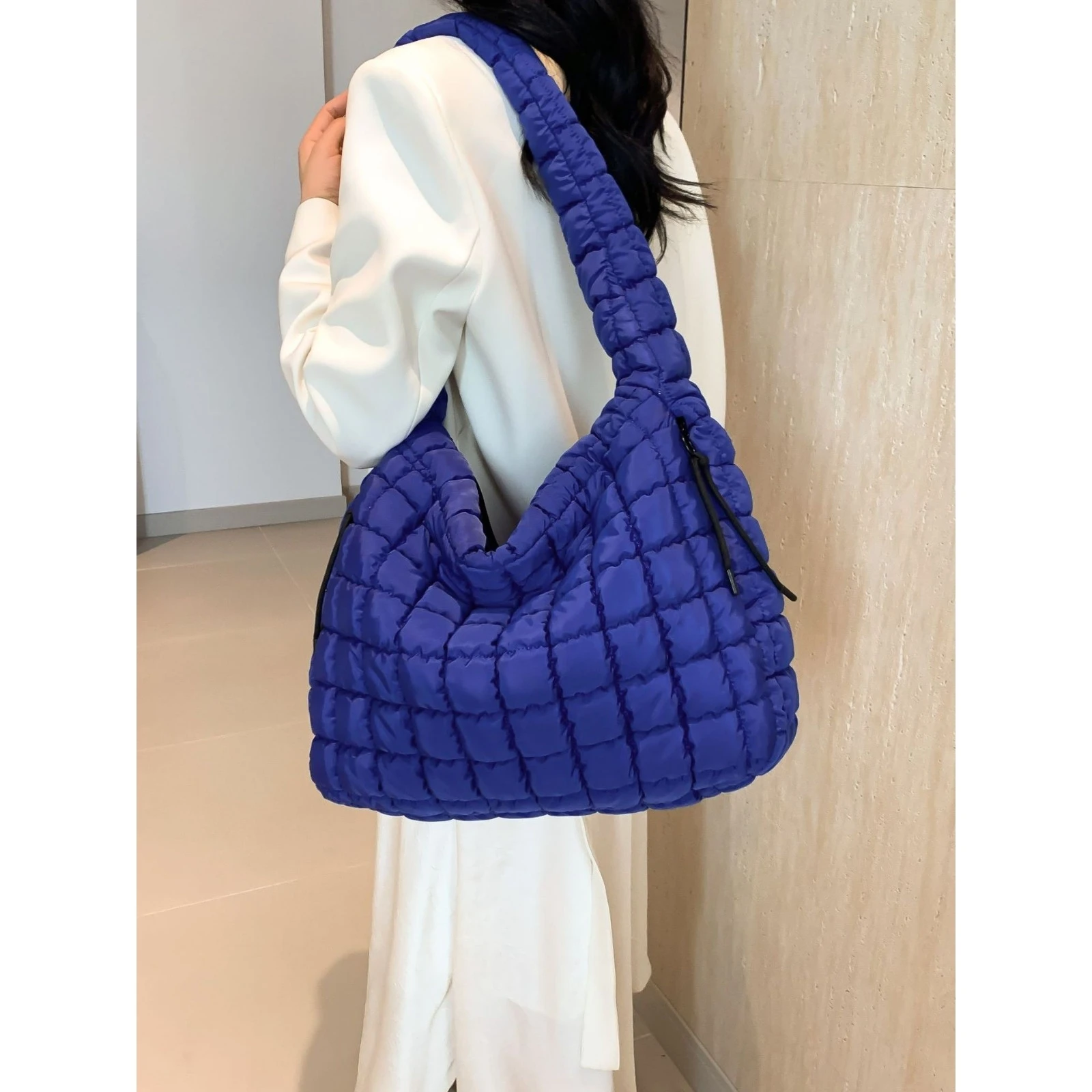 

New Faionable Women's Cloud Folded Bag Large Capaci Tote Bag with Double Sided Pull Zipper for Daily Use Ox Cloth