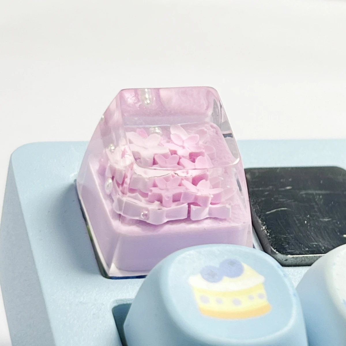 أزهار لطيفة مخصصة كيكابس الراتنج بالتنقيط الغراء الكرز شفافة عبر رمح لعبة ESC لوحة المفاتيح الميكانيكية Keycap