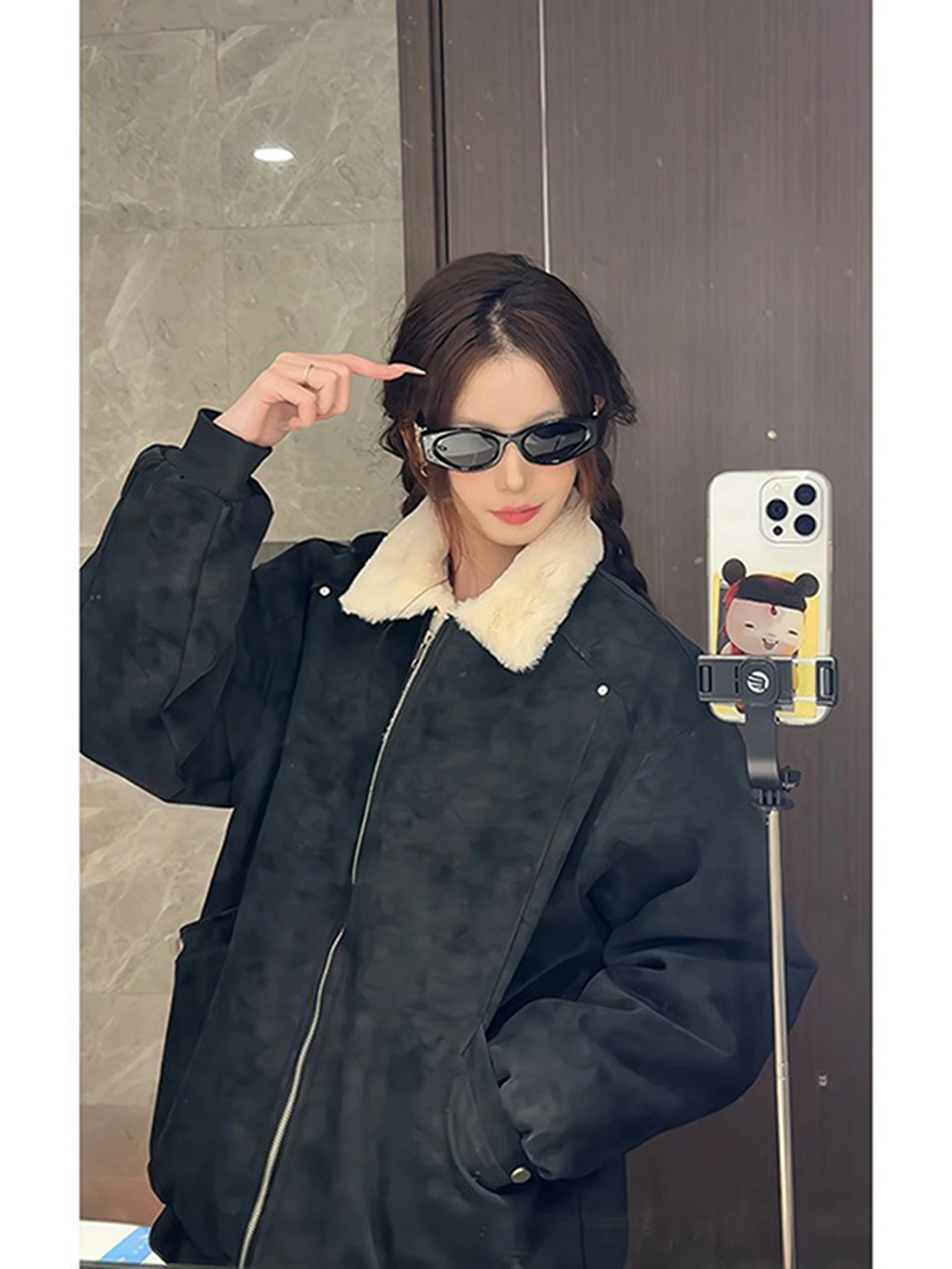 

Мужская зимняя куртка Bla Rivet Design из теплого хлопка с отложным воротником, утепленная овечьим мехом, для пар, с кожаными и меховыми вставками