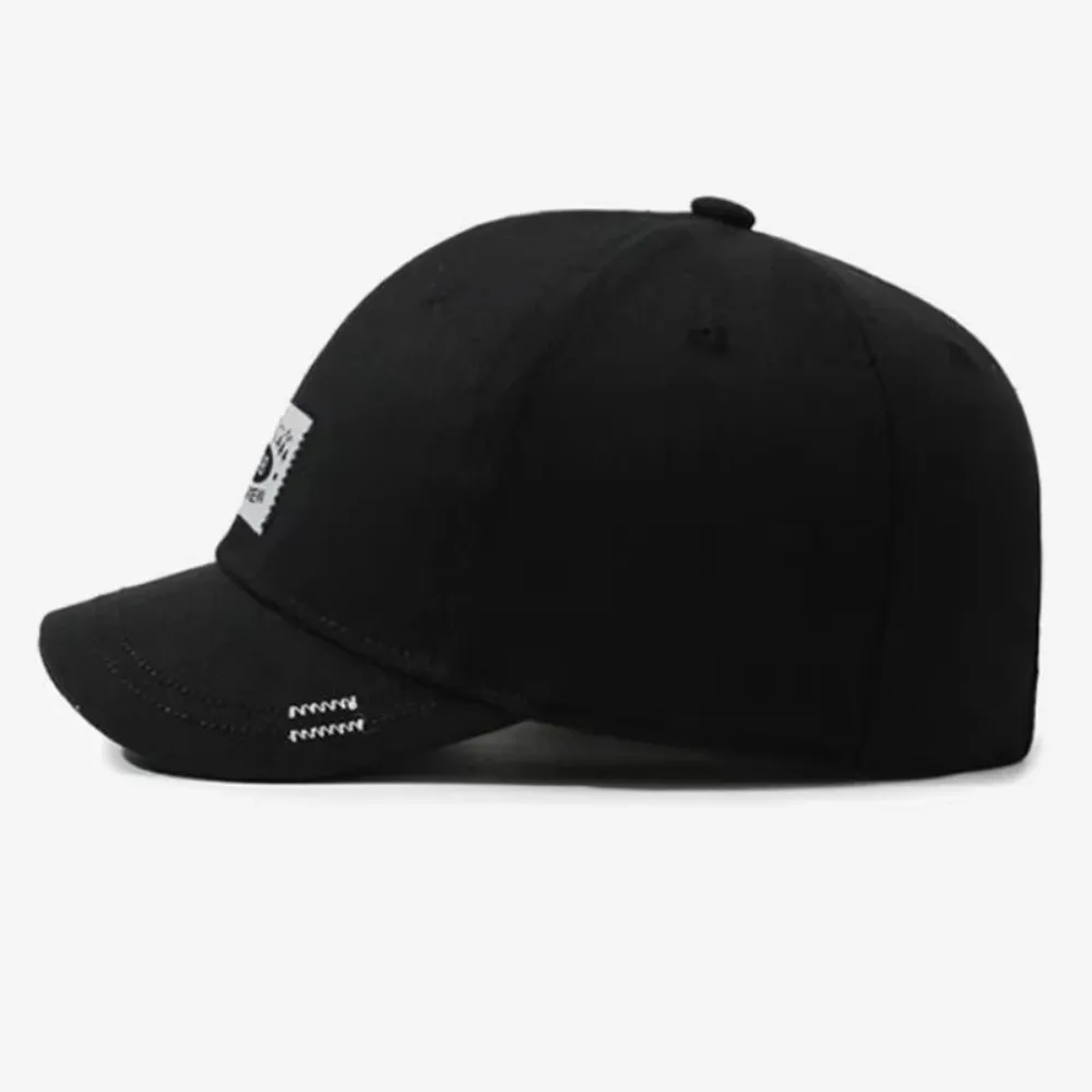 Unisex Short Brim Baseball Cap Face-Slimming All Season Duckbill Hat Breathable Short Brim Casual Baseball Cap Outdoor Sports