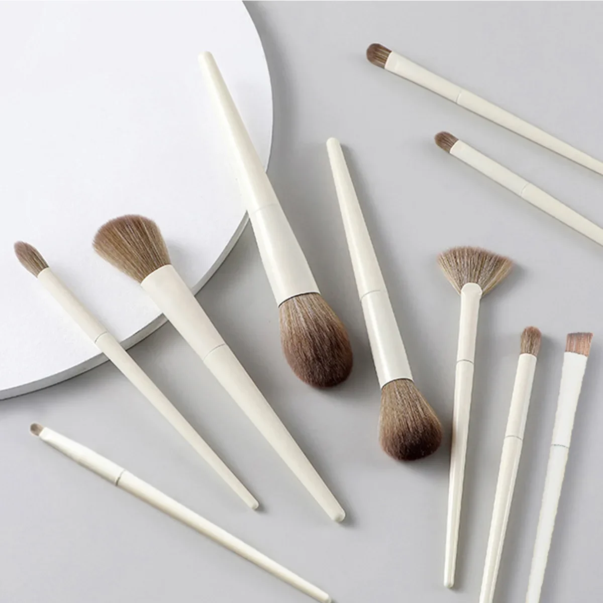 10Pcs Makeup Brush Set Make Up Concealer Blush Powder Brushes Eye Shadow Highlighter Foundation Brush Cosmetic Beauty Tools