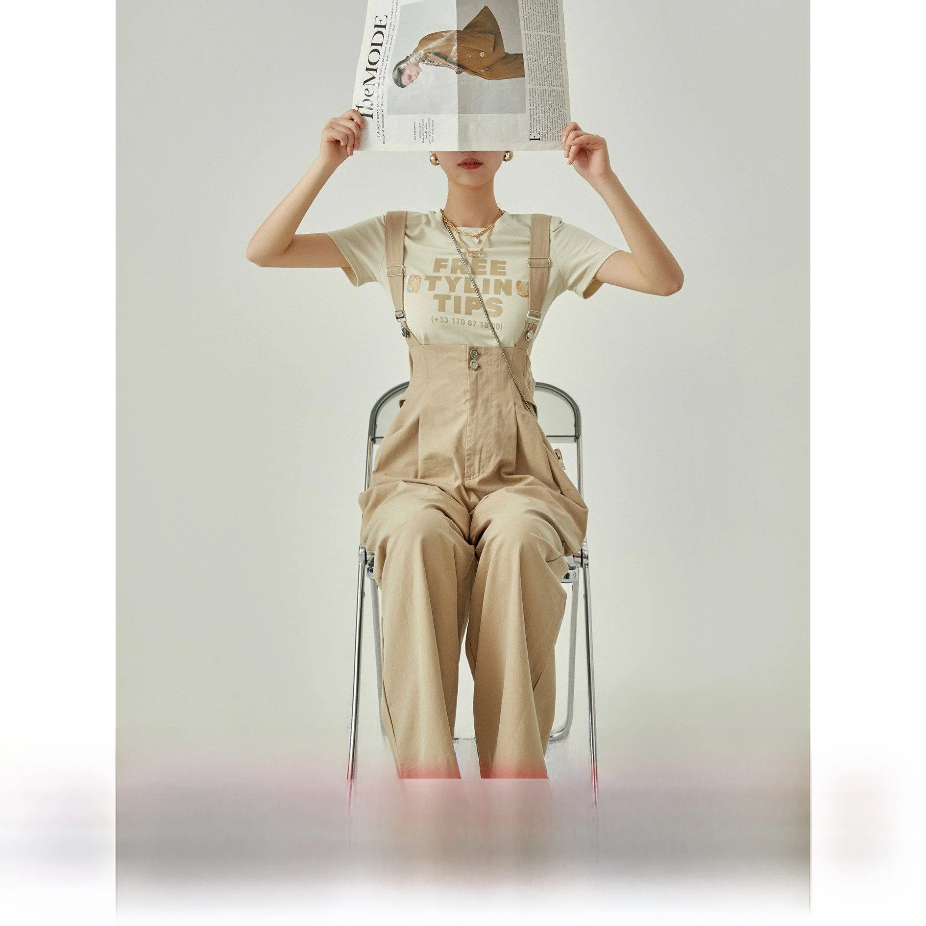 

Летний комплект для женщин: укороченный топ и брюки с высокой талией, повседневный стиль, молодежный дизайн, полиэстер.