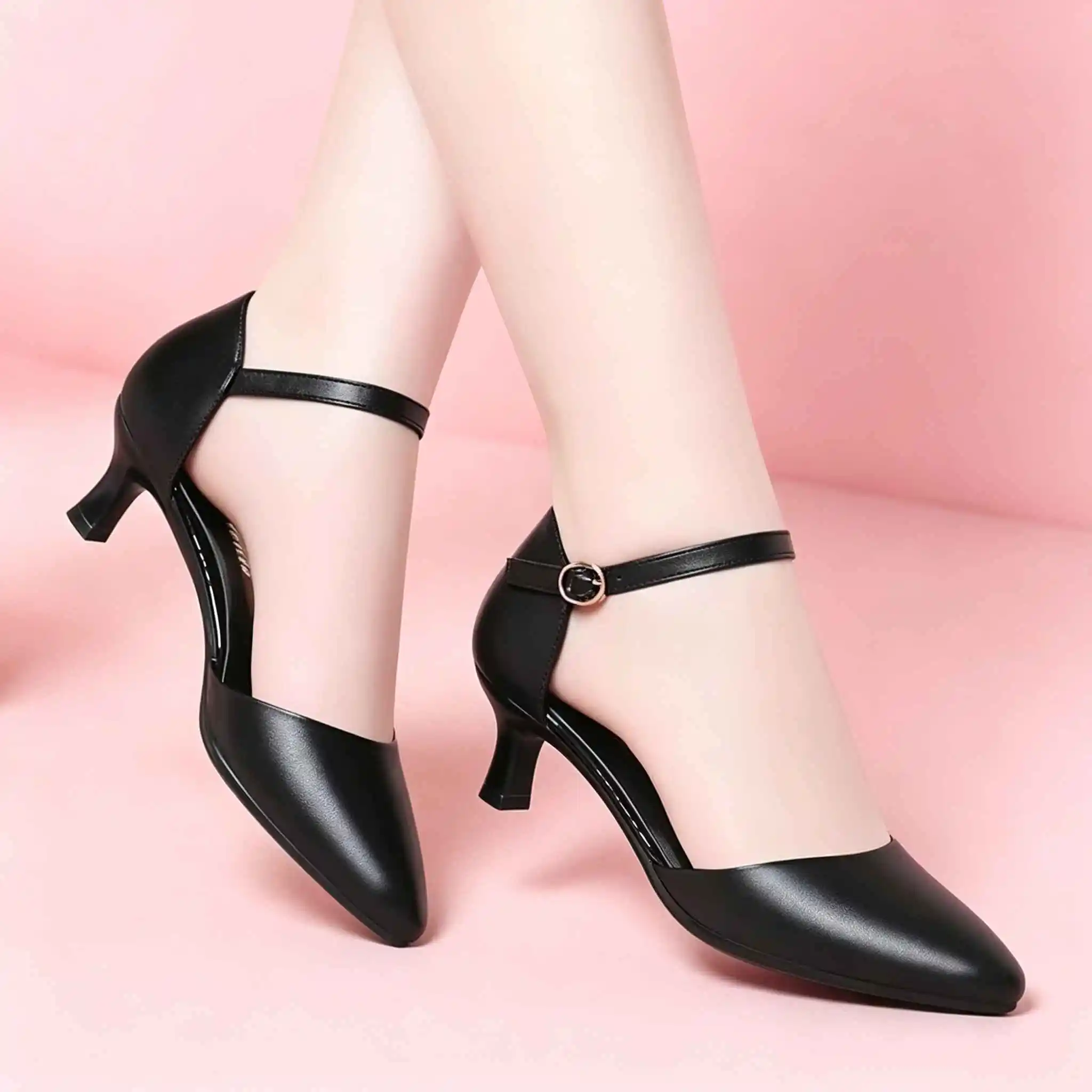 

4cm 5cm Comfortable Elegant Med Kitten Heel Sandals Women Shoes Summer 2026 Pointed Toe Soft Leather Sandals for Office Daily