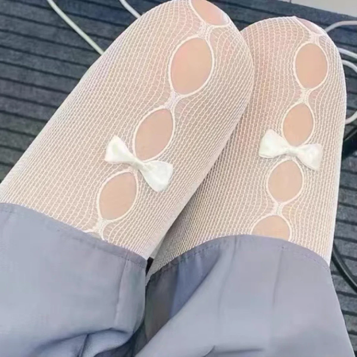 

1pcs White Bow Pantyhose Perforated Fishnet Stockings