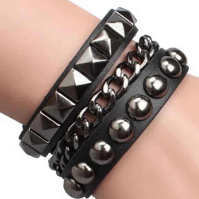 Vintage 3 Layer Leather Bracelets Punk Row Cuspidal Spikes Rivet Stud Wide Cuff PU Leather Punk Gothic Rock Unisex Goth Jewelry