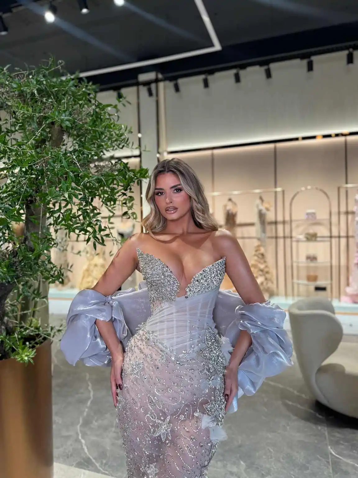 Vestidos de noche con cuentas brillantes, cristales sin tirantes, vestidos de fiesta de sirena, tren de barrido, vestidos de fiesta de celebridades hechos a medida