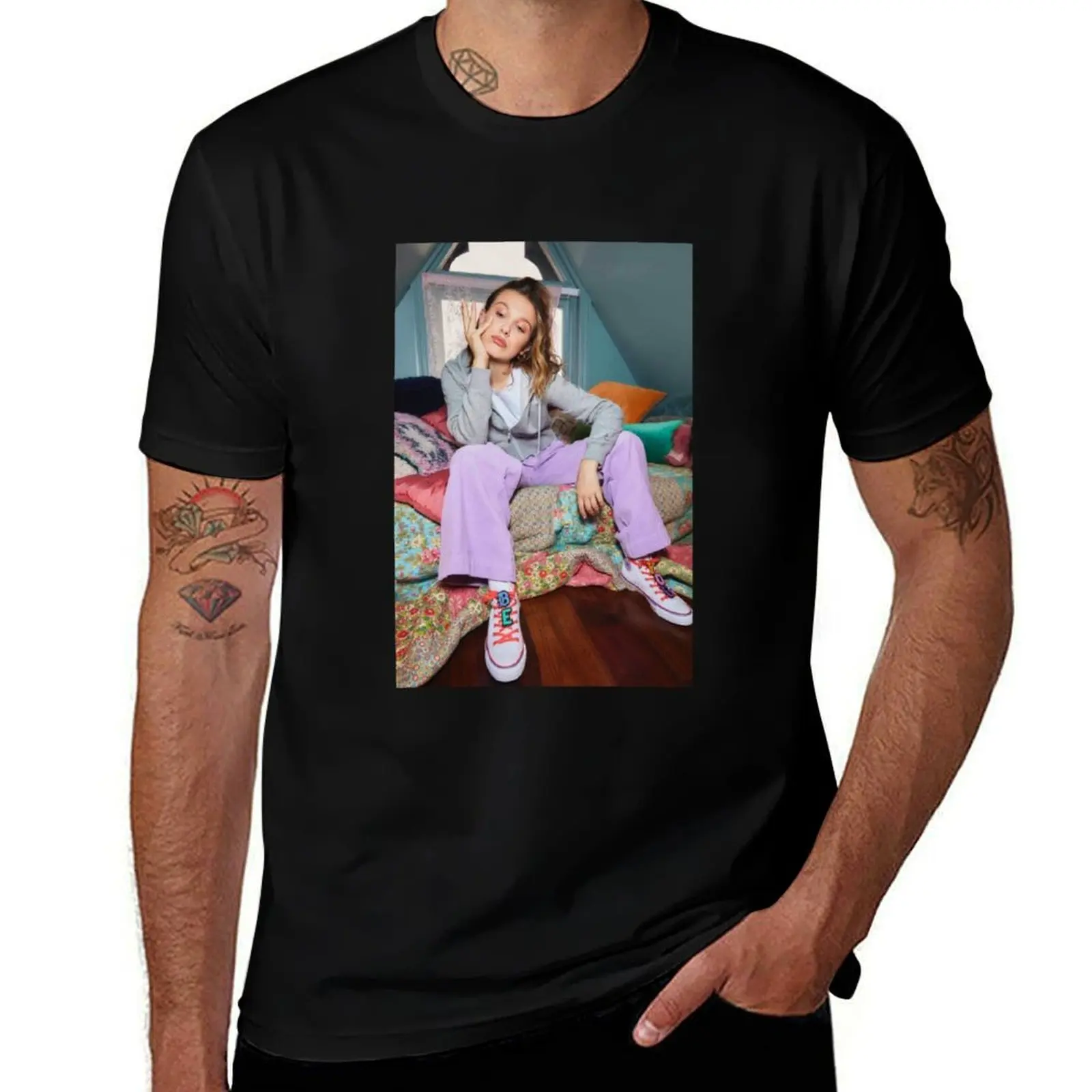 

Millie Bobby Brown Poster T-Shirt man t shirt graphic man t shirts cotton T-Shirt
