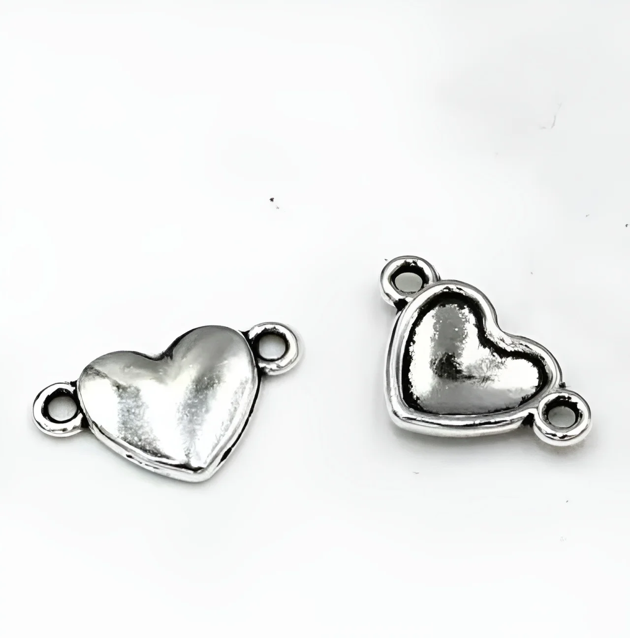 

25pcs 17*10mm tibetan silver color heart connector for jewelry making HW2599