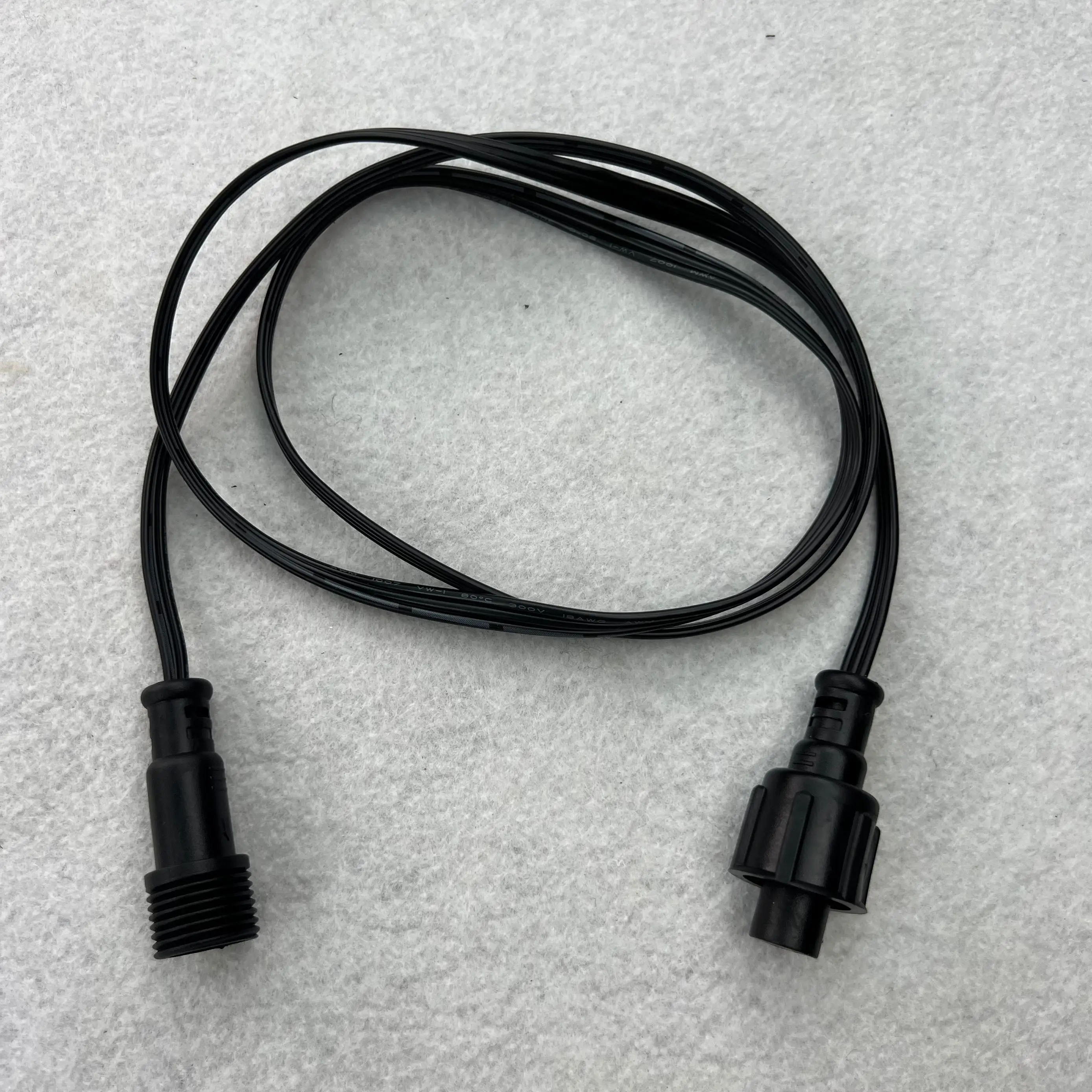 XConnect نوع أسود شقة 18AWG 3 النواة للماء تمديد كابل ، نهاية واحدة مع الذكور ، والطرف الآخر مع الإناث