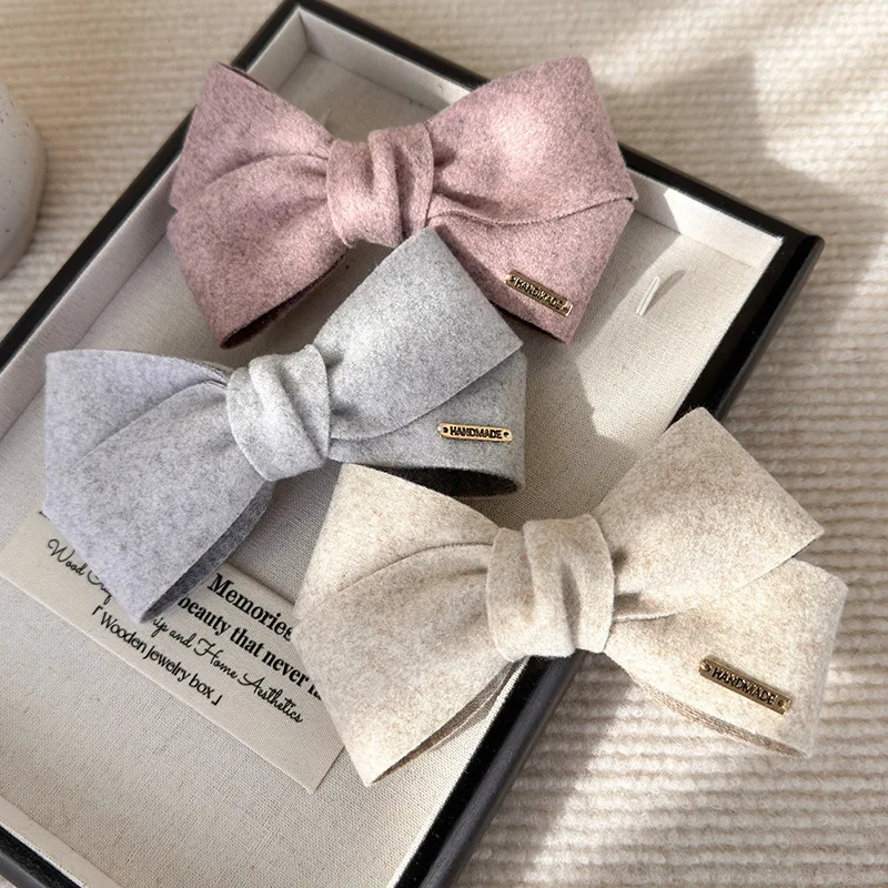 Dziewczęce słodkie kokardki spinki do włosów wiosenne klipsy moda zimowa miękkie jednokolorowe spinki do włosów damskie eleganckie Barrettes akcesoria imprezowe Retro — zdjęcie 3