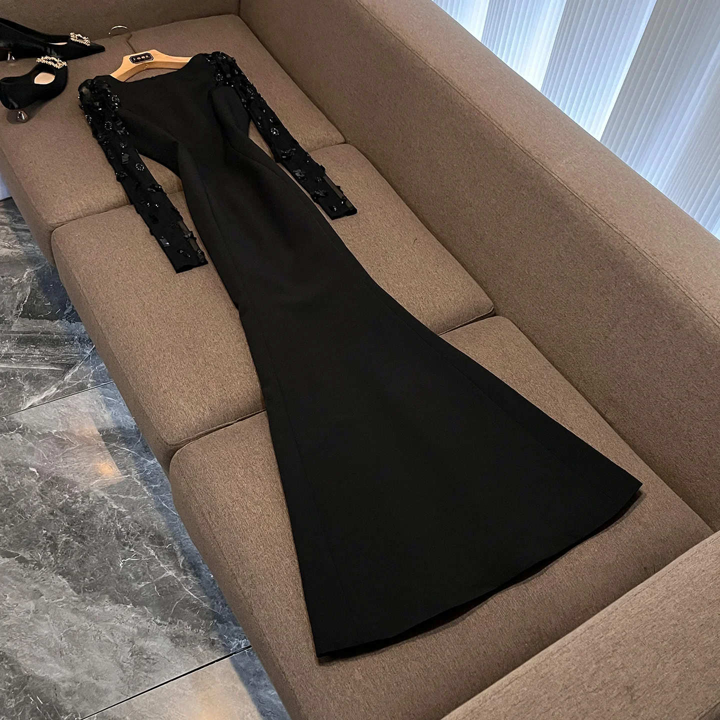 Winter 2025 Nieuwe Sle Dames Zware Verfraaid Beige Tule Gesplitste Avond Dr Lange Rok Jaar Conferentie X22 Midi Dr