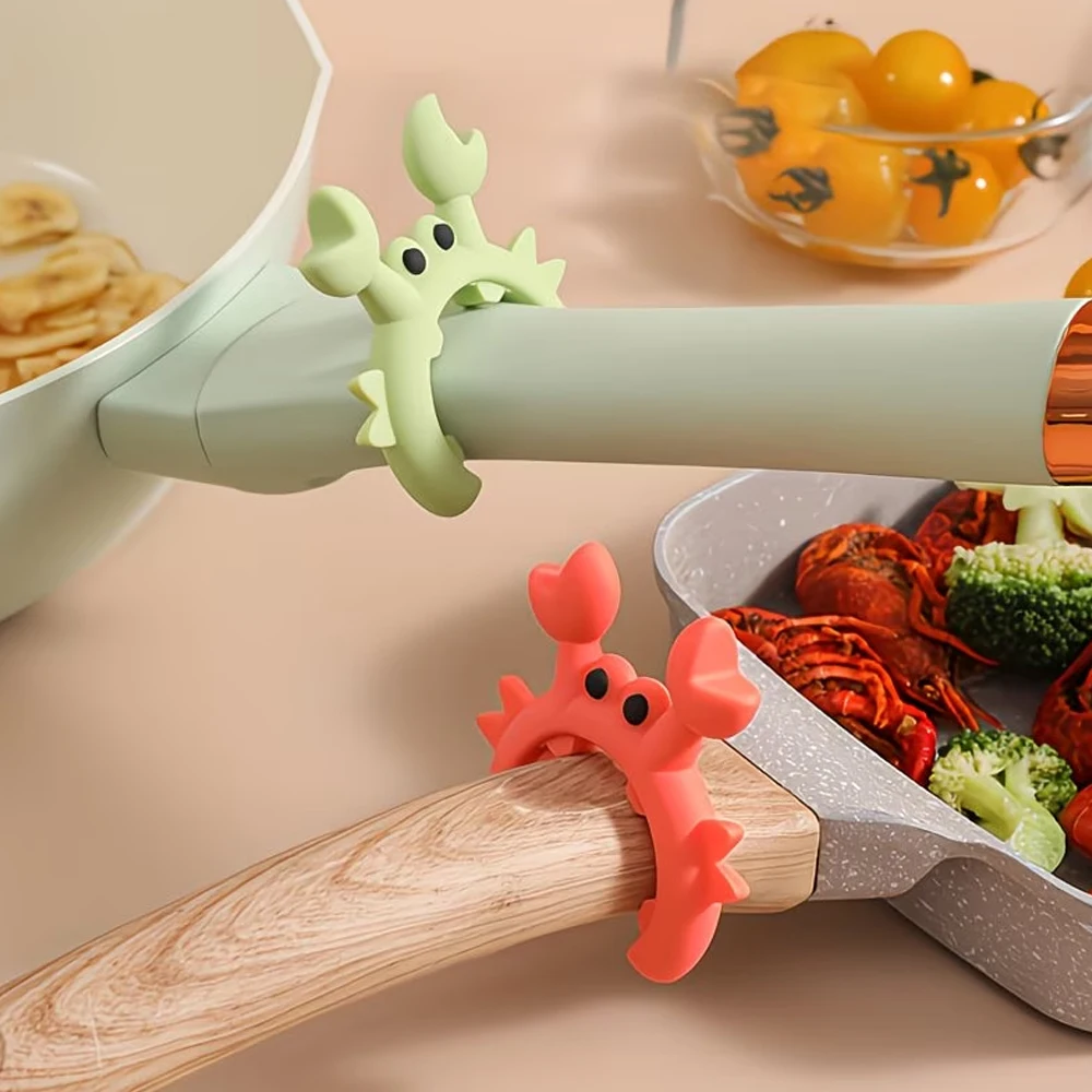 A Set of 2 Silicone Spoon Holders, Designed with Cute Crabs and Octopuses, Heat-Resistant Spoon Holders for Kitchen Utensils and Spatulas, Kitchen Cooking Tool Organizer - Perfect for Gifts!