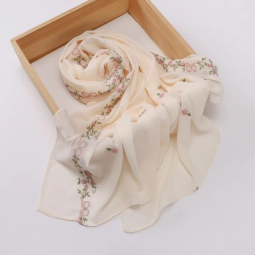 

Clothing Accessories Solid Color Floral Headscarf Mesh Thin Embroidery Flower Shawl Ethnic Style Muslim Headscarf Daily Wear