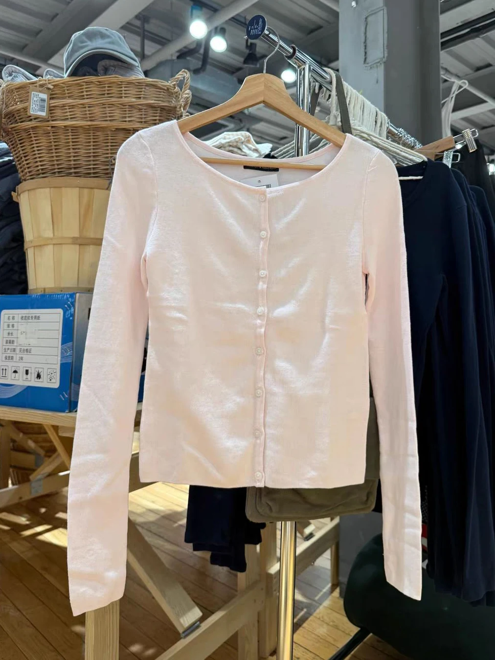 

Cute Pink Long Sleeve T-shirts Woman Autumn Round Neck Single Breasted Slim Tshirts Casual Simple Solid Sweet Basic Cotton Tees