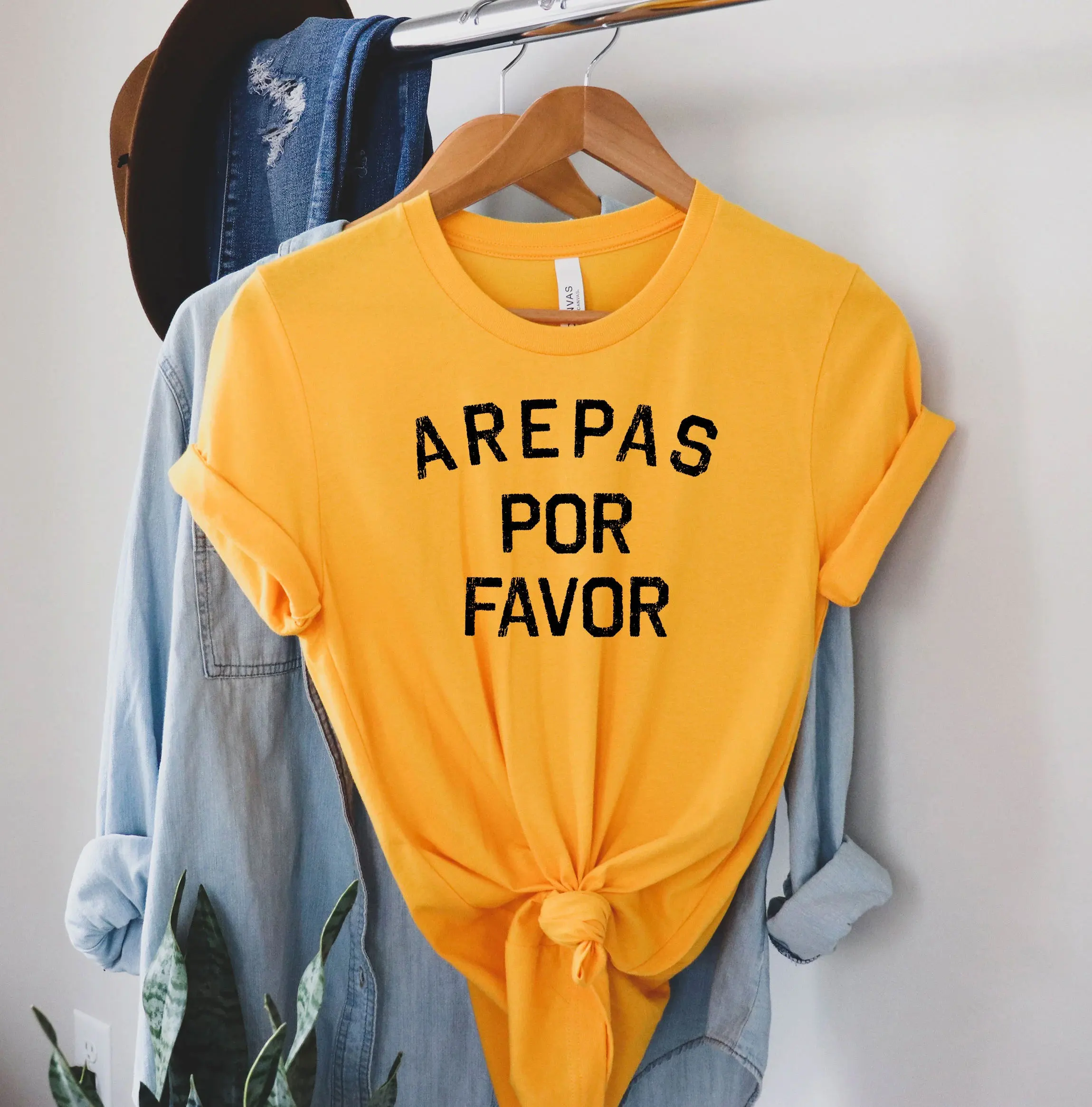 

Arepas por favor Latina Shirt Latina Shirts Latina Feminist shirt Spanish shirts