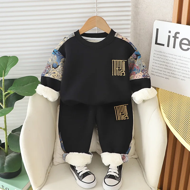 Winter Padded Thickened Sets Boys Plus Velvet Sweater Pants Two-Piece Children\'s Warm Cartoon Suit Infant Casual Sports Outfit