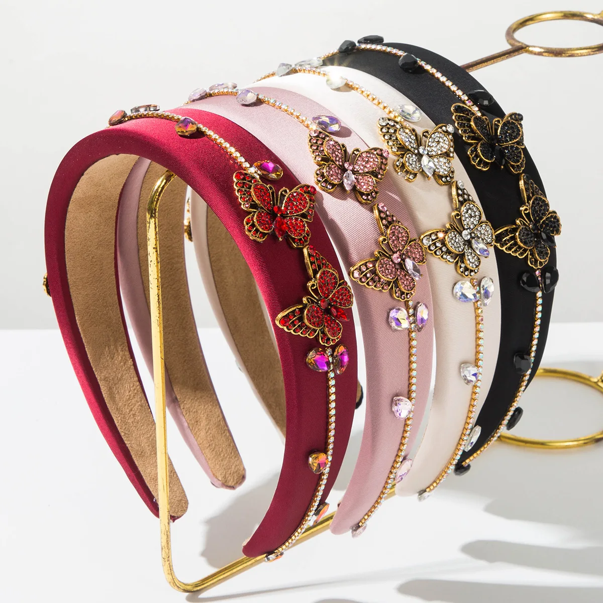 

Korean Version New Heavy Craft Glass Inlaid Full Diamond Butterfly Headband for Women Elegant Versatile Wide Hair Accessory