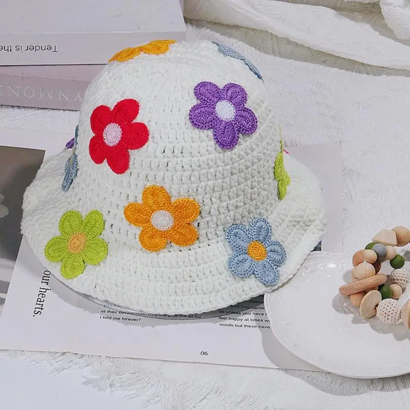 Women Floral Crochet Bucket Hat Multi-Color Flower Decor Wide Brim Bucket Caps Skin-friendly Breathable Fisherman