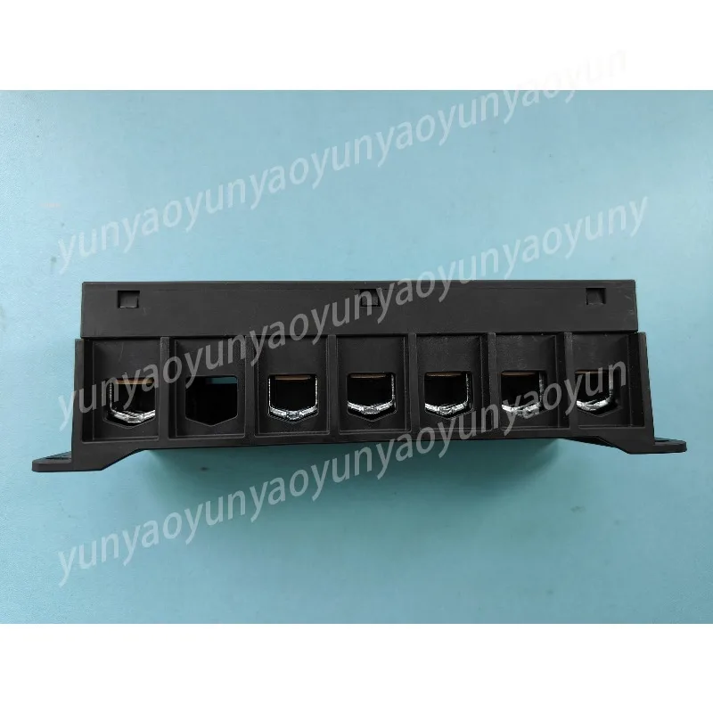ATV610/630/930/340 Inverter Main Circuit Output Terminal Block Variable Frequency Drive Connector