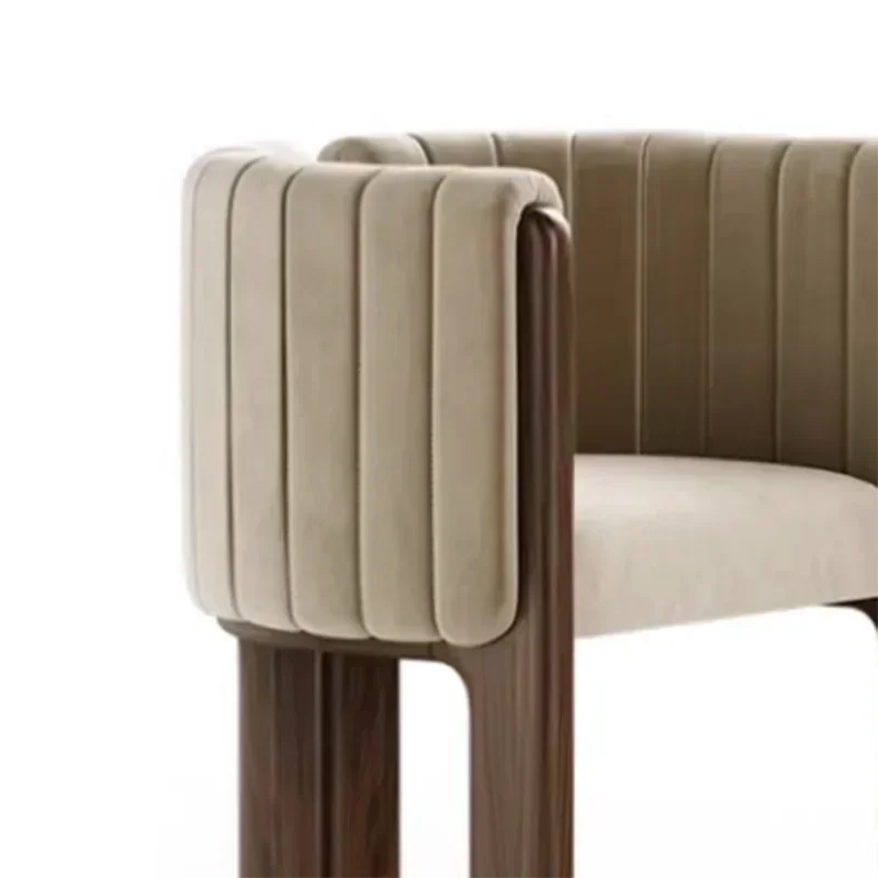 سيلاس كوميدور نورديكاس ريلاجينتس بارا نينوس، فيستدور موليفيل، سيلا كوميدور إرجونامكا فردي، كرسي سالي مدير، #3