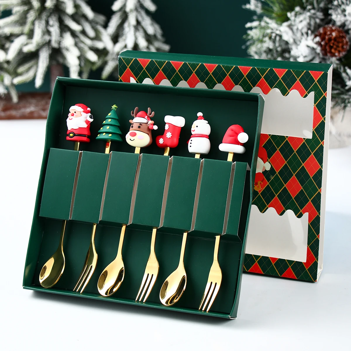 6PCS Christmas Golden Spoon Fork Set Cartoon Xmas Elk Santa Claus SnowmanTop Decor Dessert Scoop Fruit Fork Christmas Decor 2024