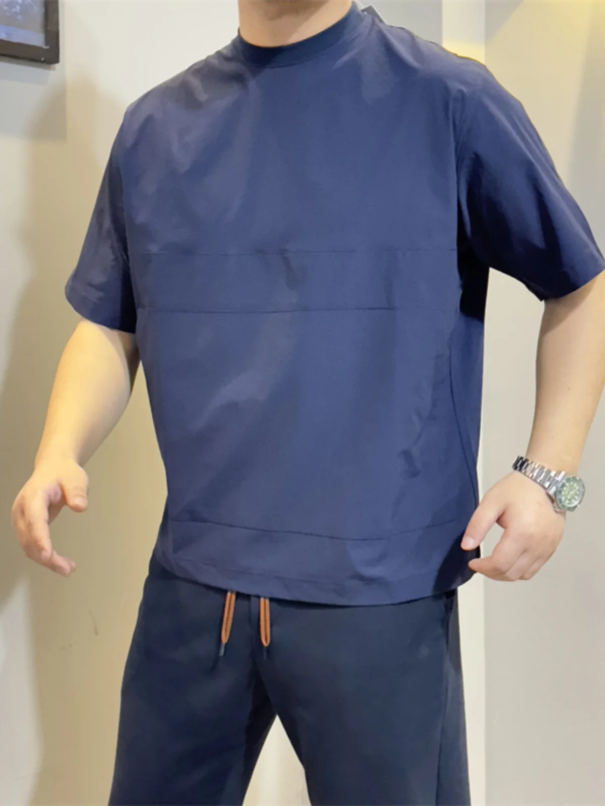 

Мужская функциональная водонепроницаемая легкая эластичная дышащая свободная футболка премиум-класса для активного отдыха, Гуанчжоу Тринадцатый район